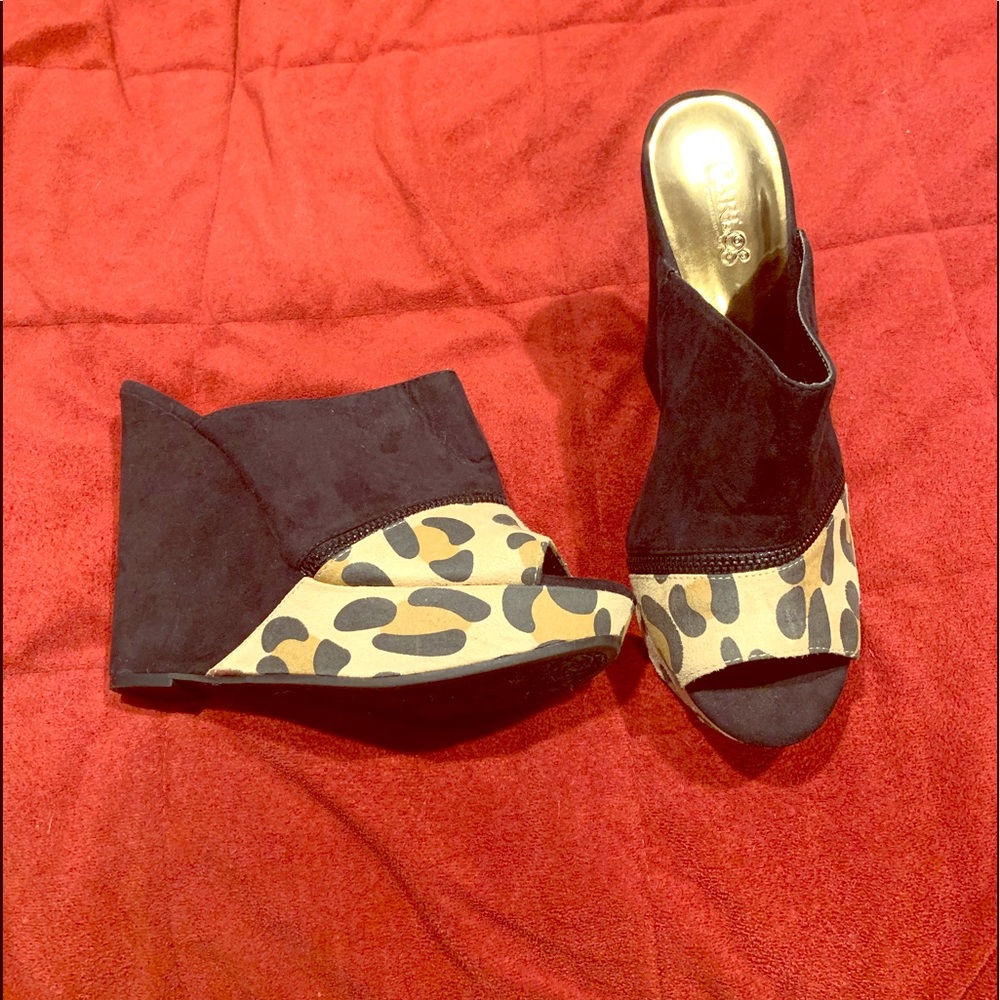 Cheetah Wedge